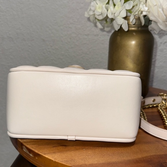 Coach Nappa Leather Willis Top Handle 18 With Quilting - Picture 10 of 16